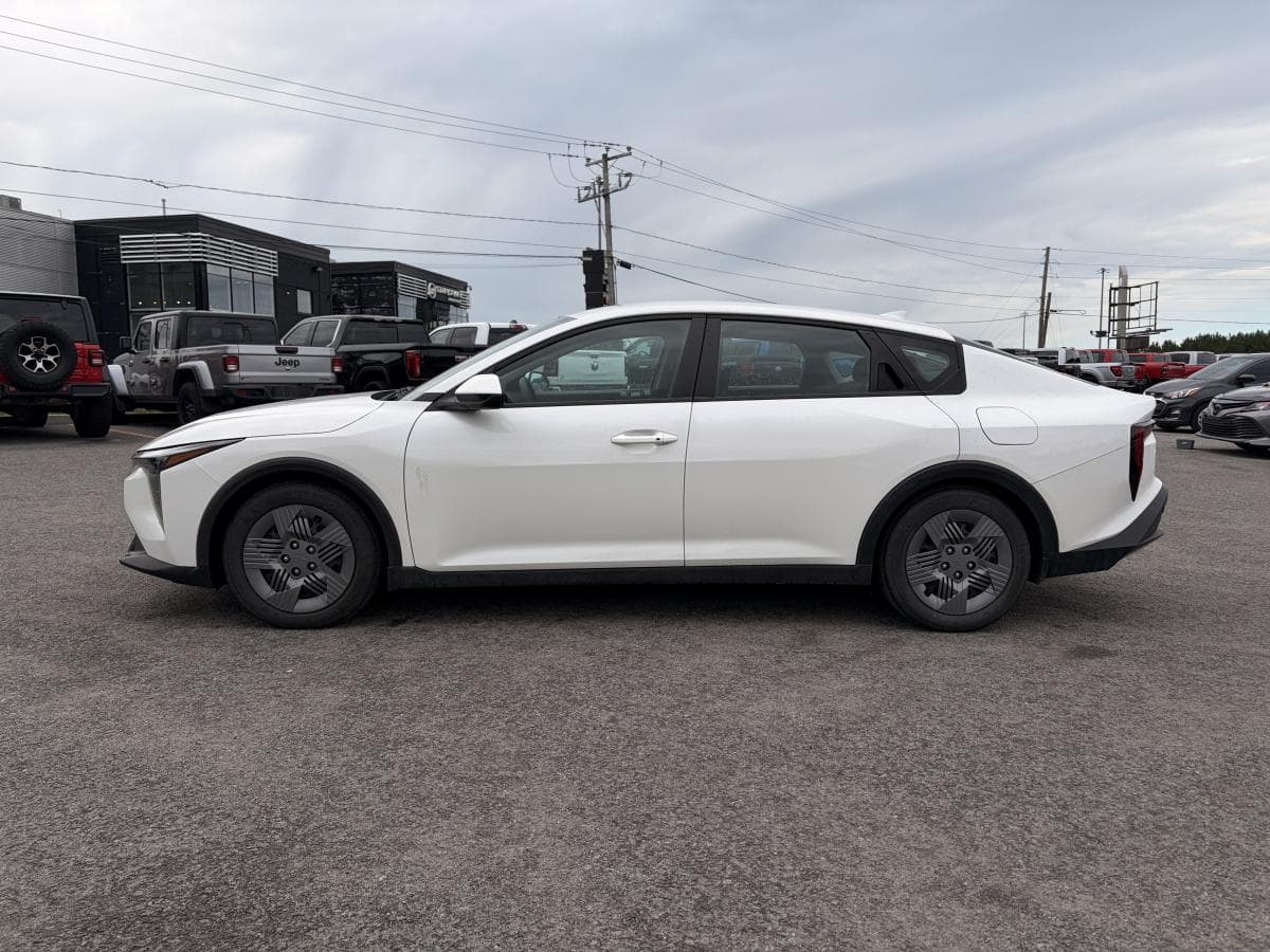 Kia K4 2025 — photo 9