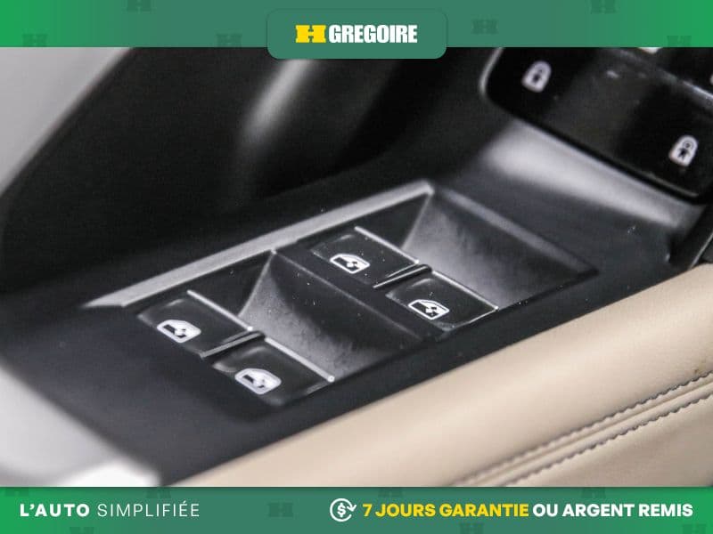 Audi Q5 2025 — photo 17