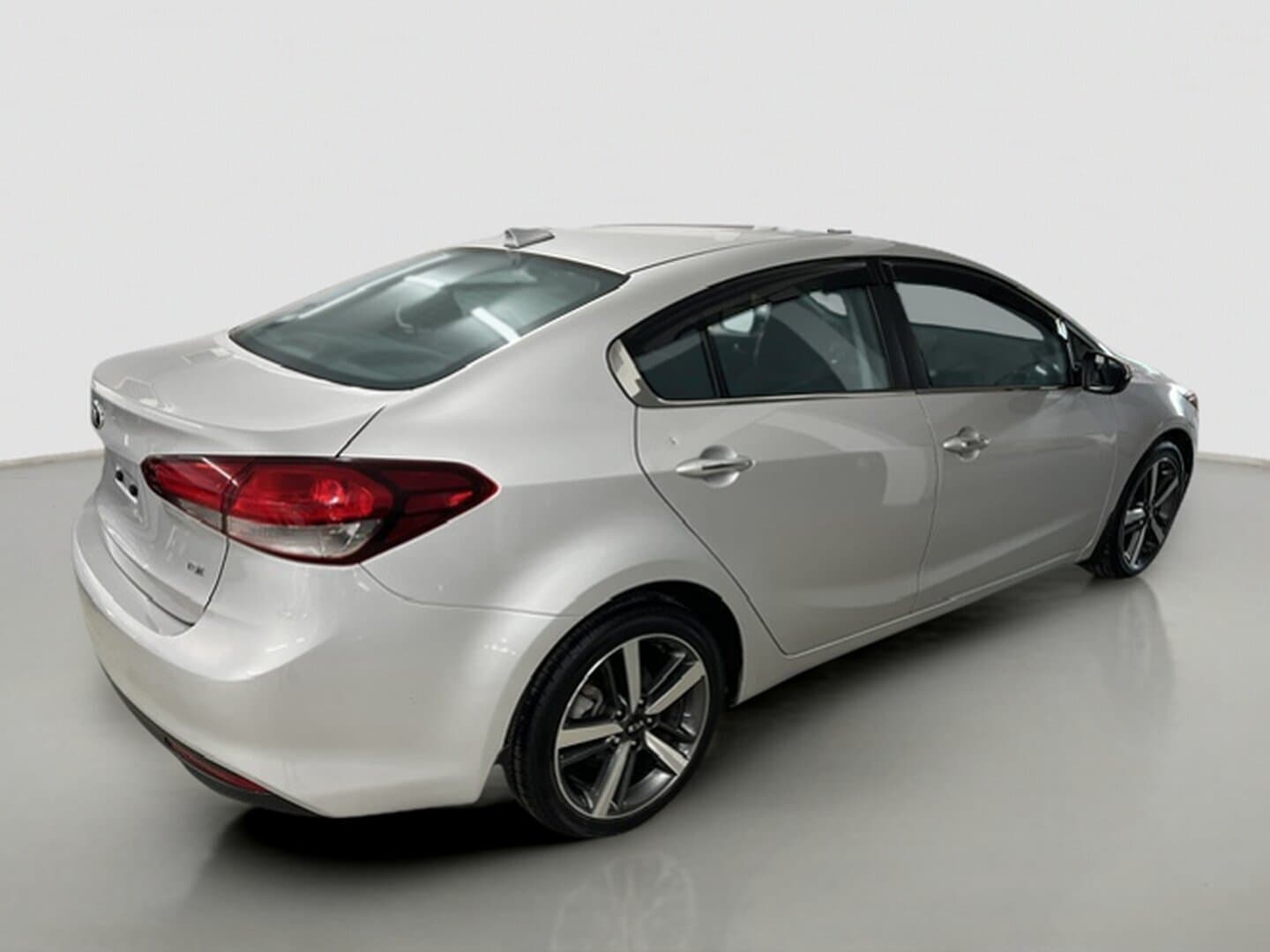 Kia Forte 2017 — photo 6