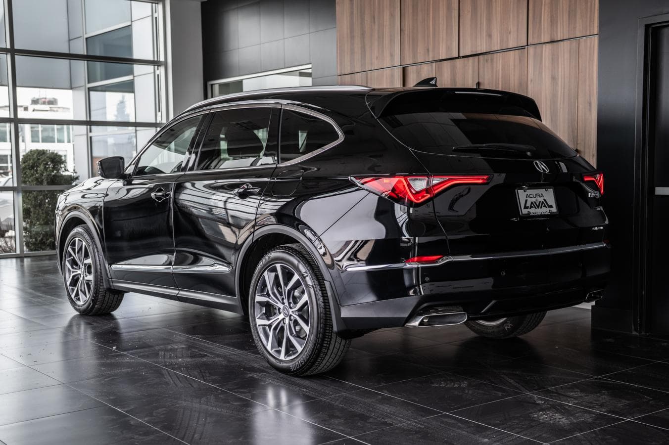 Acura MDX 2023 — photo 7
