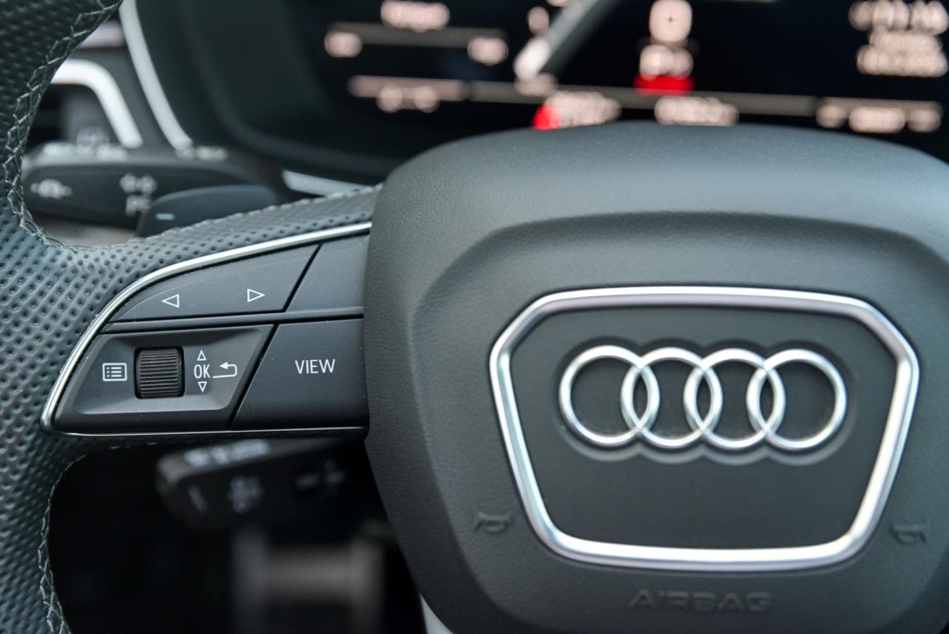 Audi S5 2024 — photo 18