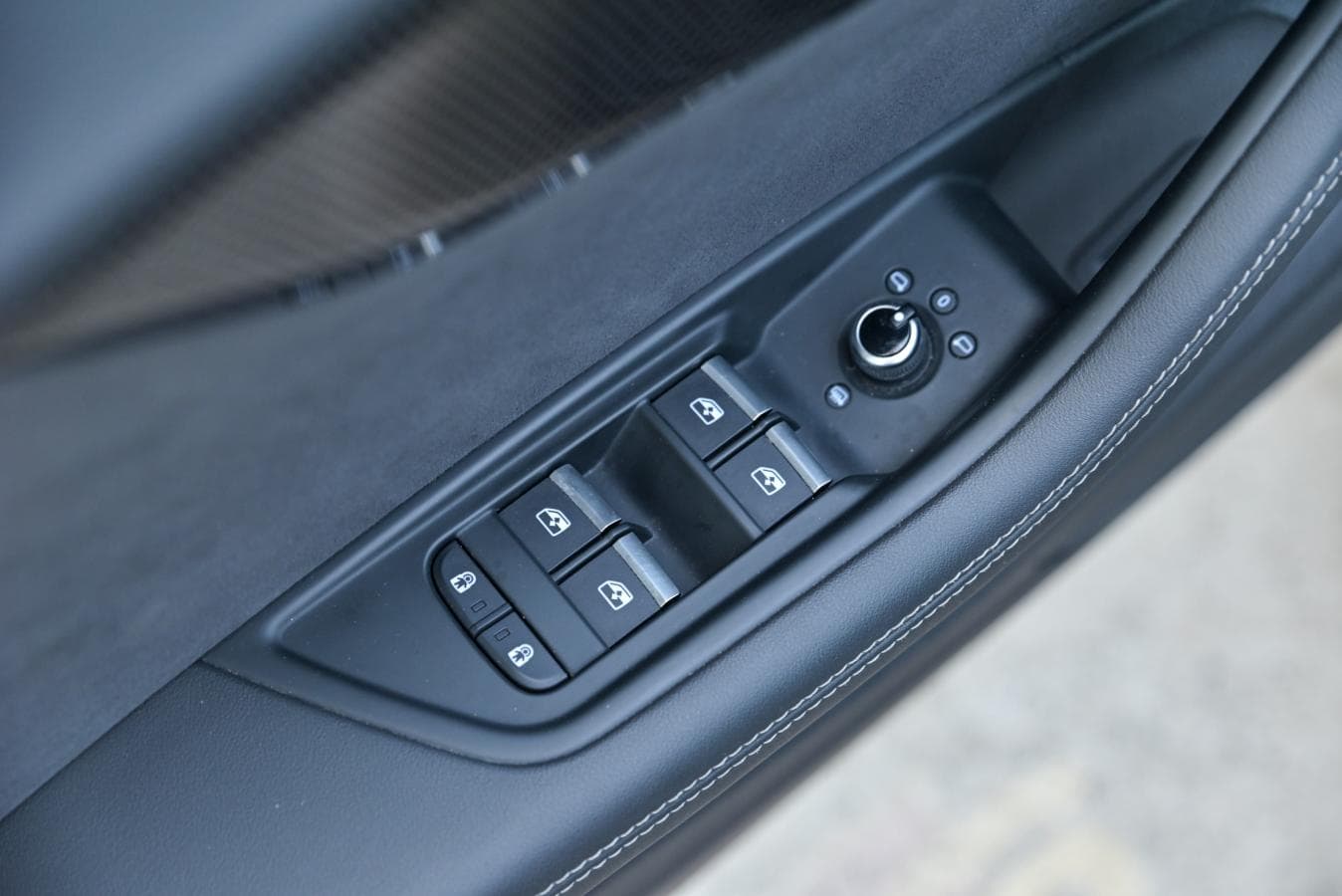 Audi S5 2024 — photo 10