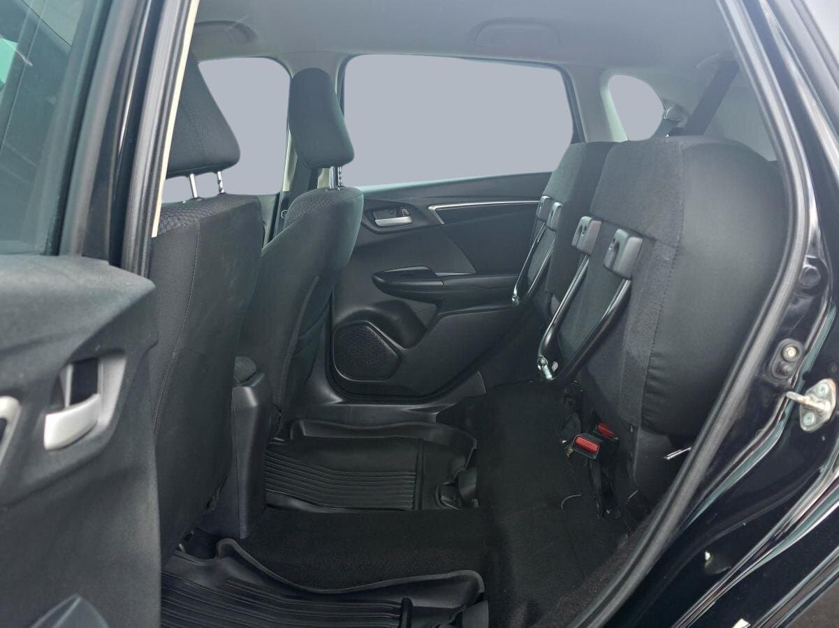 Honda Fit 2018 — photo 11
