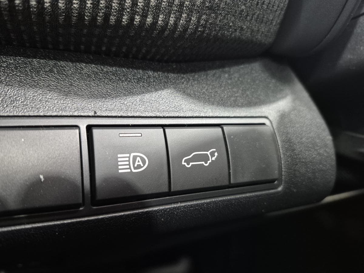 Toyota bZ 2025 — photo 13