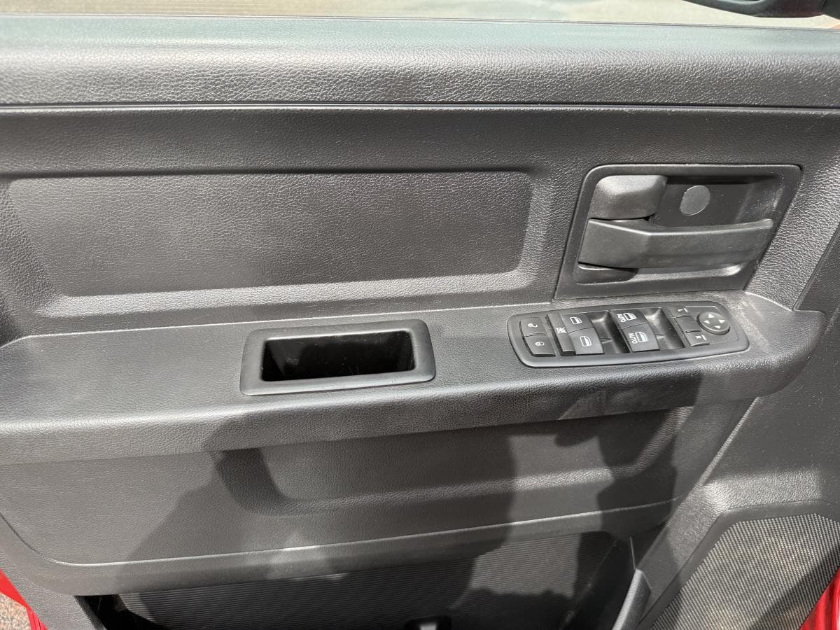 RAM 1500 2016 — photo 14