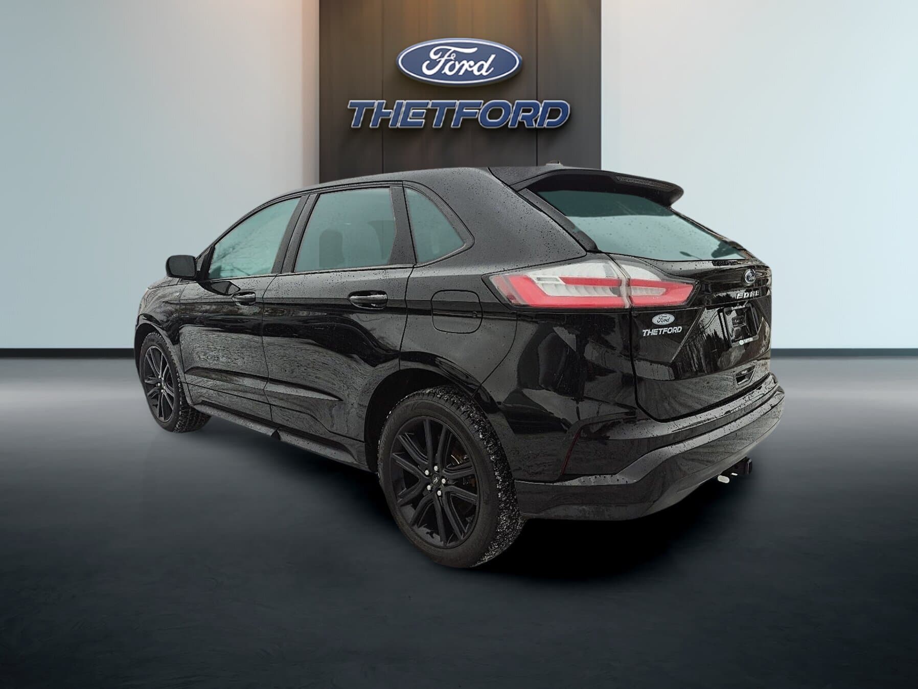 Ford Edge 2023 — photo 4