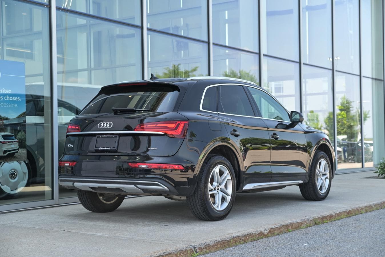Audi Q5 2023 — photo 7