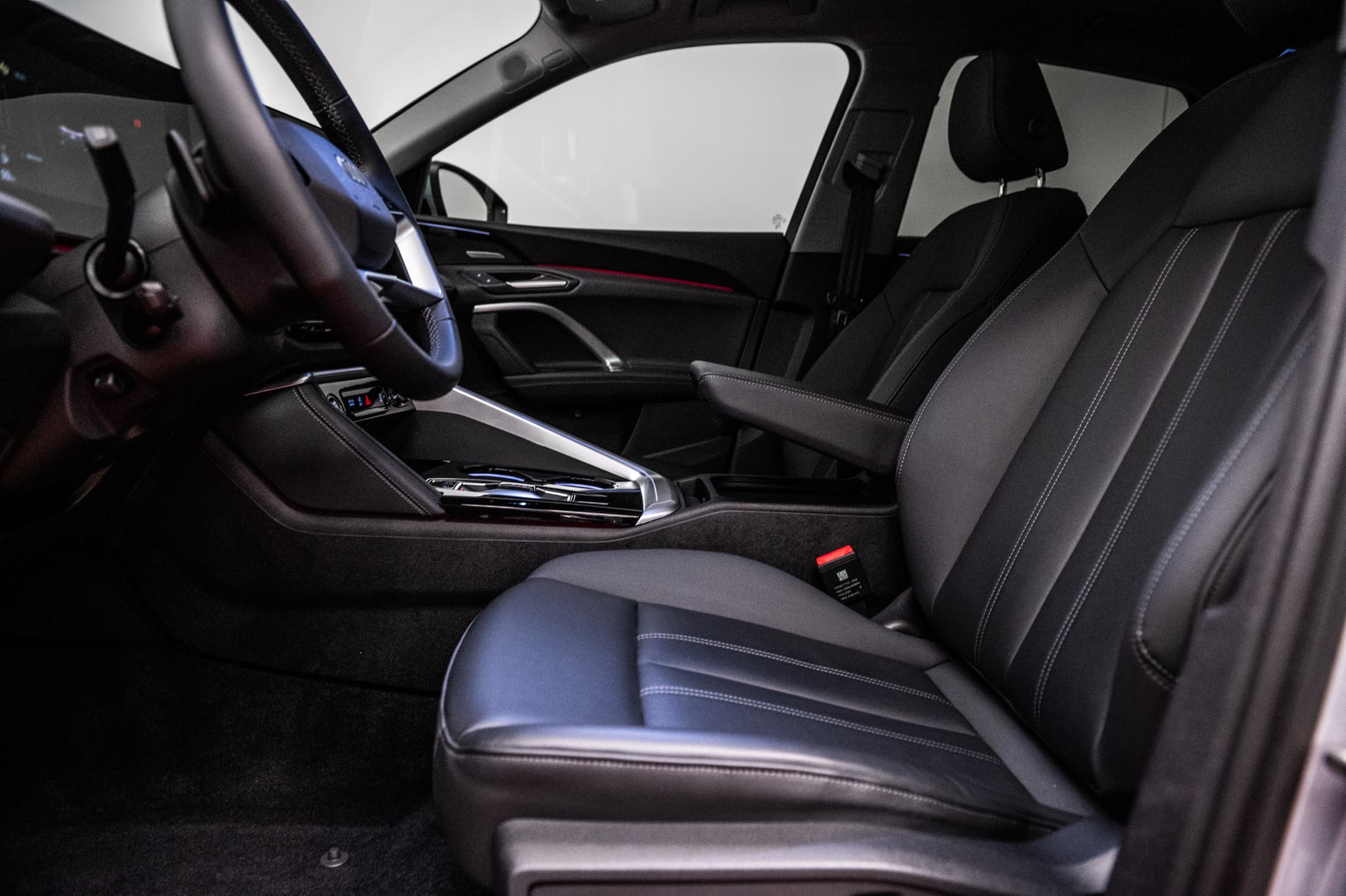 Audi Q5 2025 — photo 13