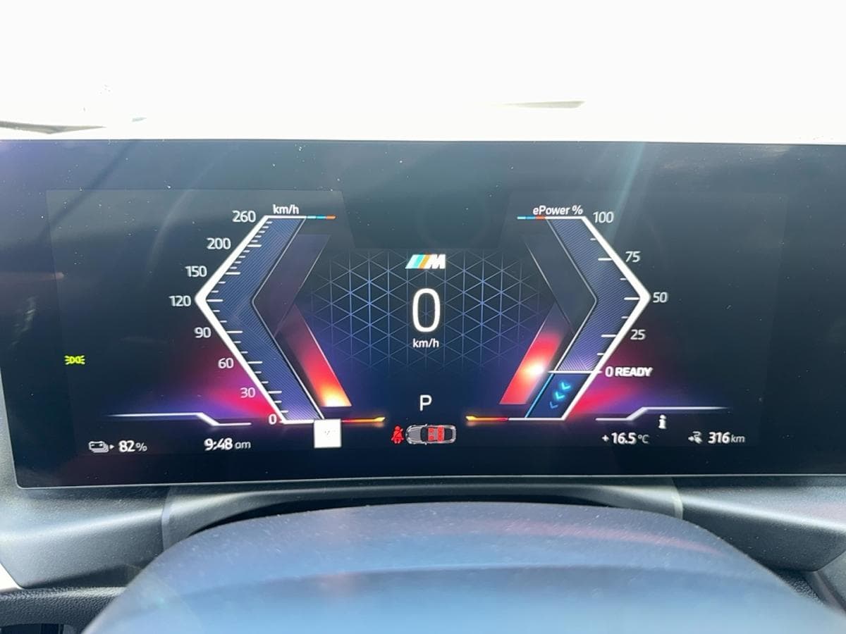 BMW i4 2023 — photo 12