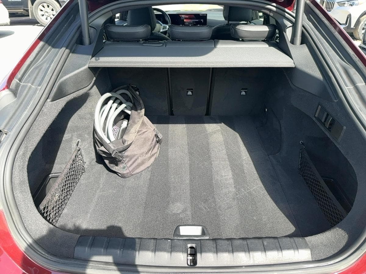 BMW i4 2023 — photo 17