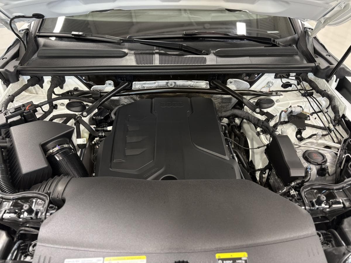 Audi Q5 2025 — photo 5