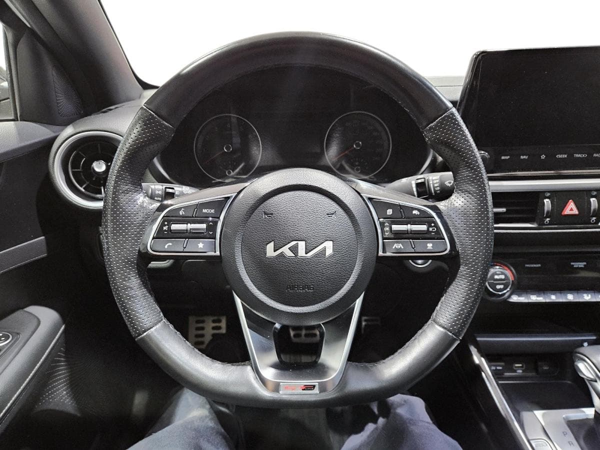 Kia Forte 2024 — photo 7