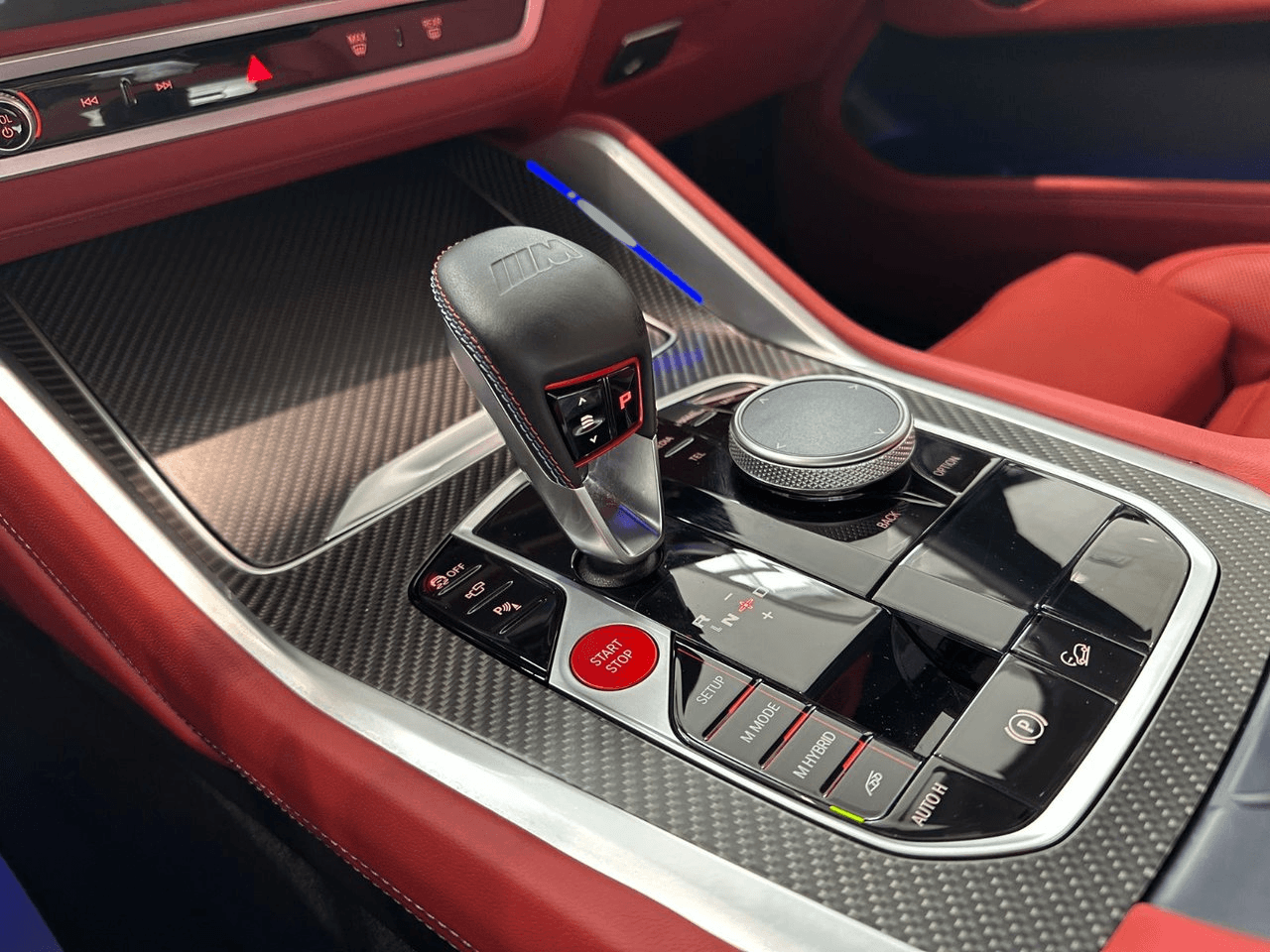 BMW XM 2024 — photo 11