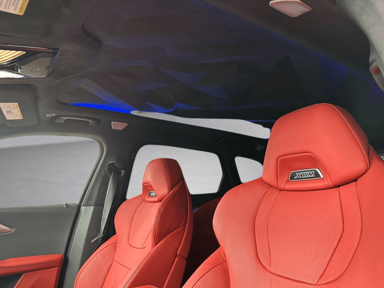 BMW XM 2024 — photo 16