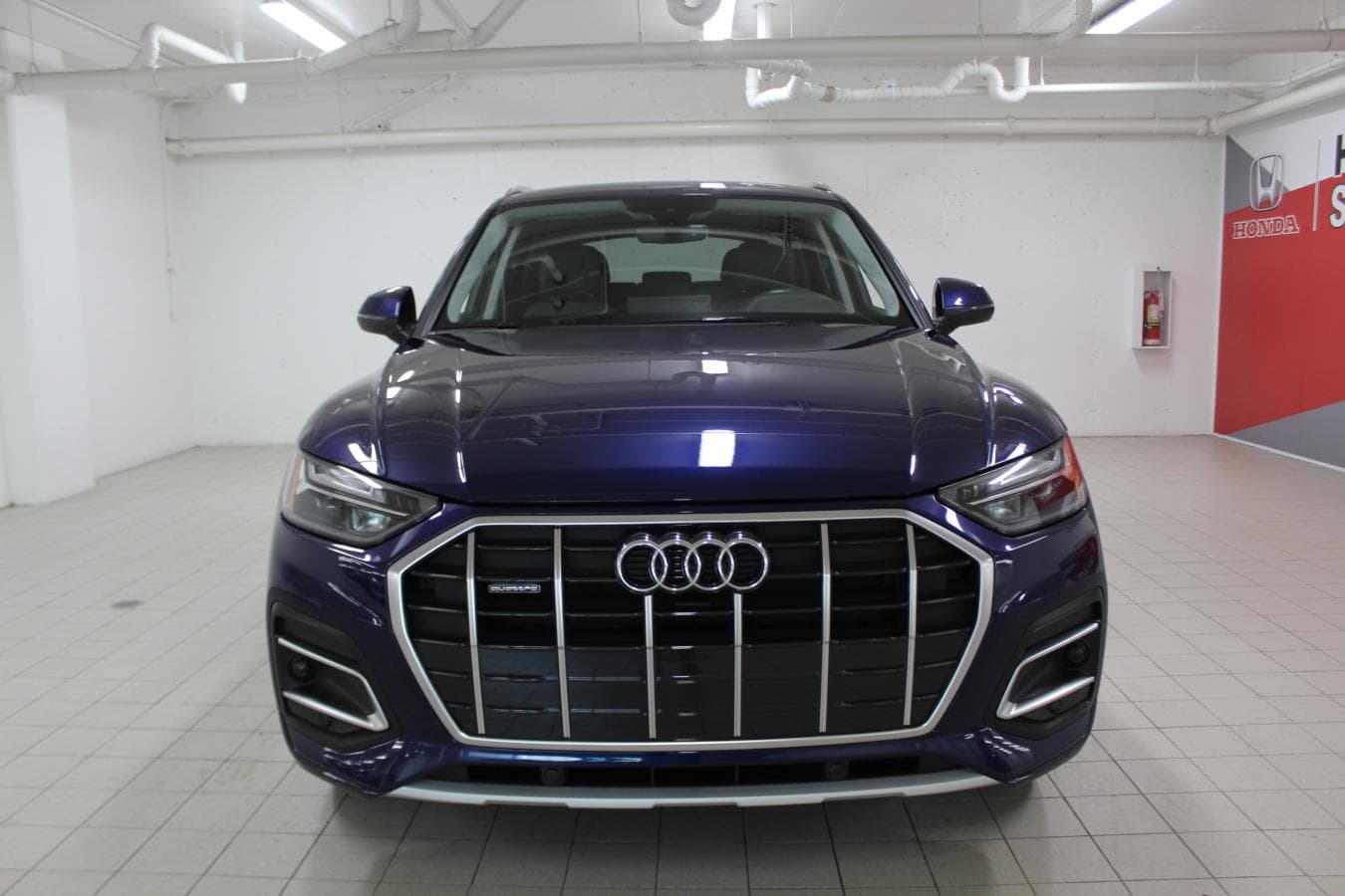 Audi Q5 2025 — photo 8