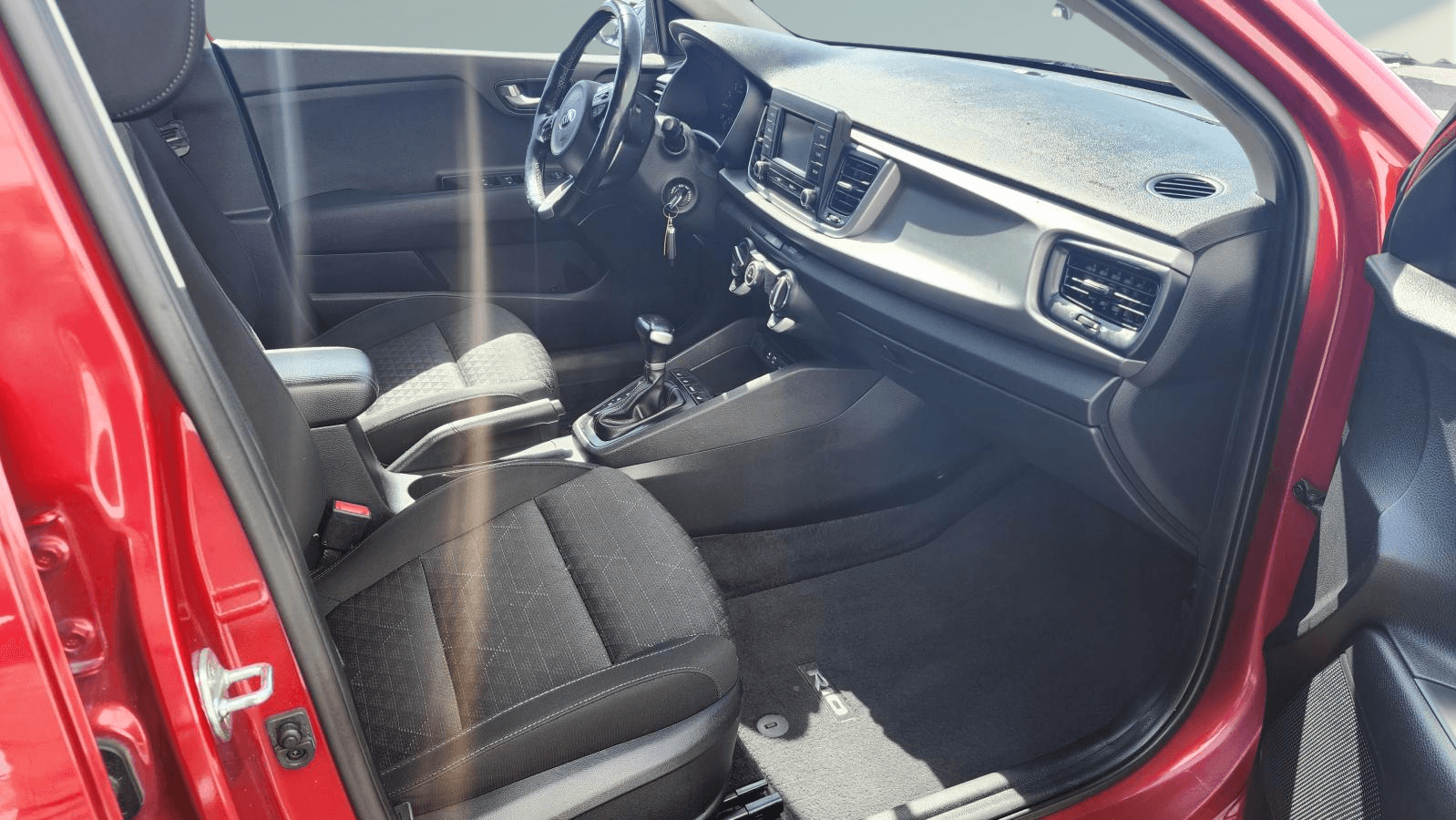 Kia Rio5 2018 — photo 13