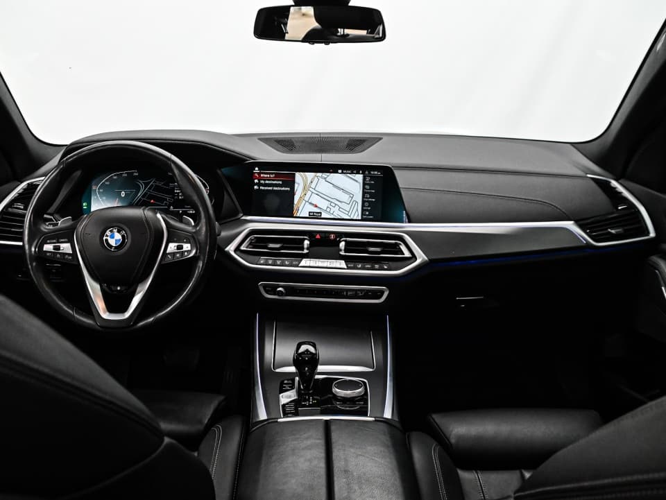BMW X5 2022 — photo 16