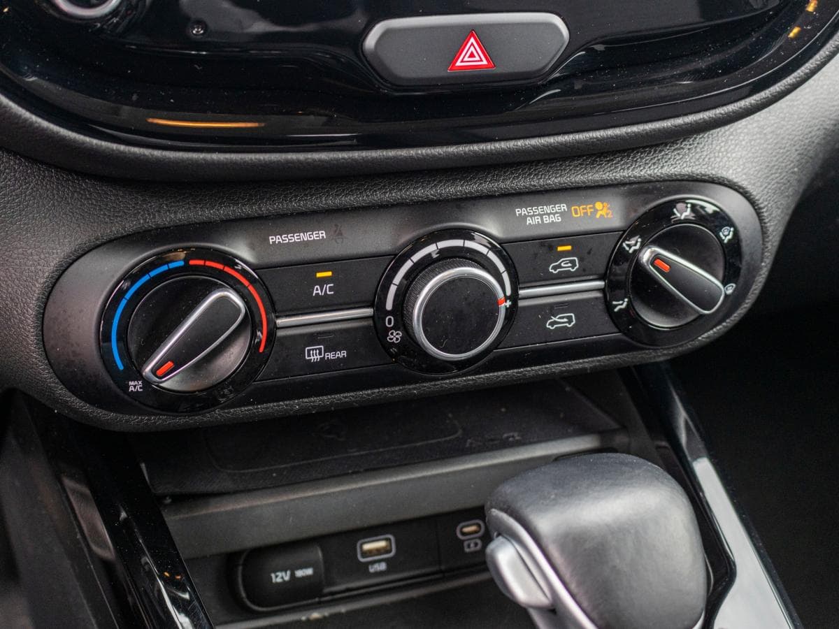 Kia Soul 2023 — photo 17