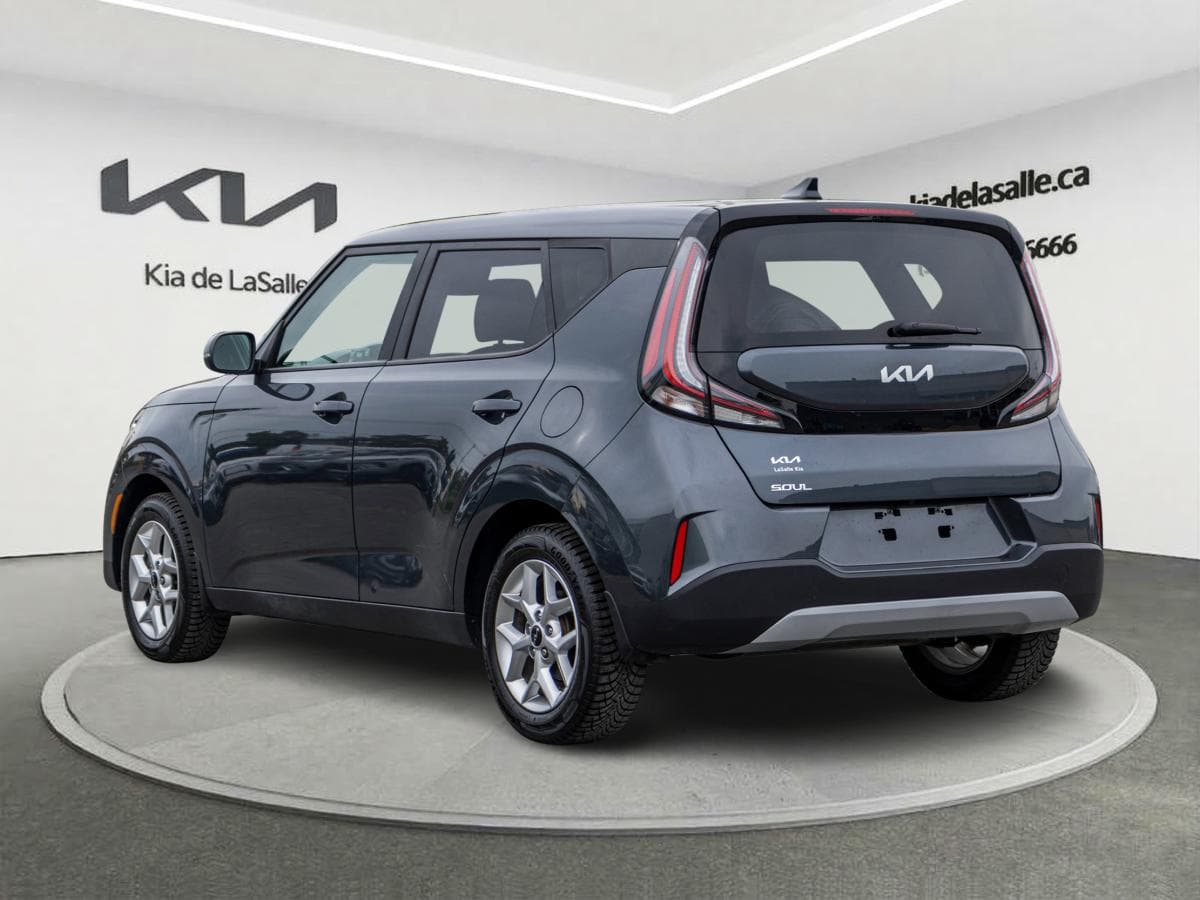 Kia Soul 2023 — photo 4
