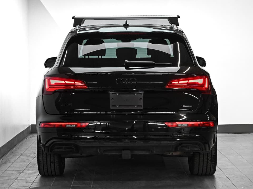 Audi Q5 2023 — photo 11
