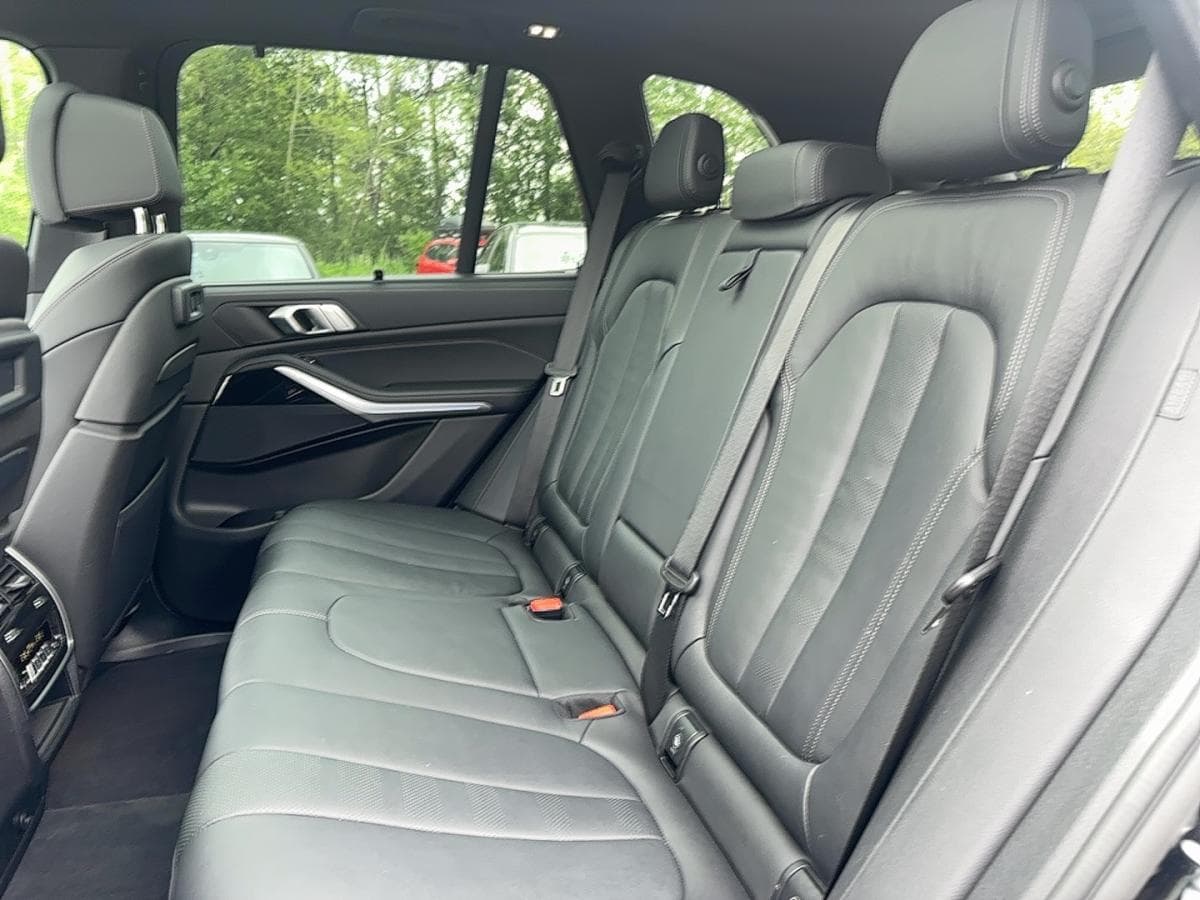 BMW X5 2022 — photo 20