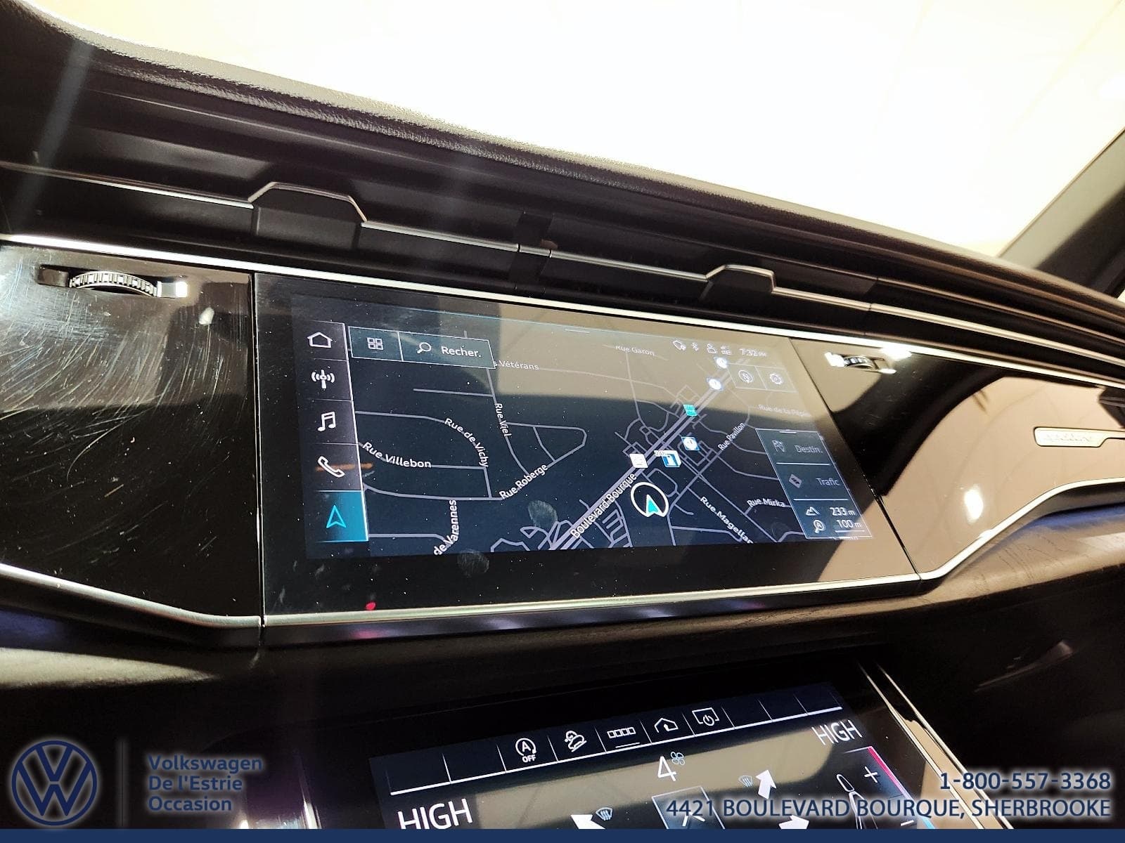 Audi Q7 2022 — photo 16