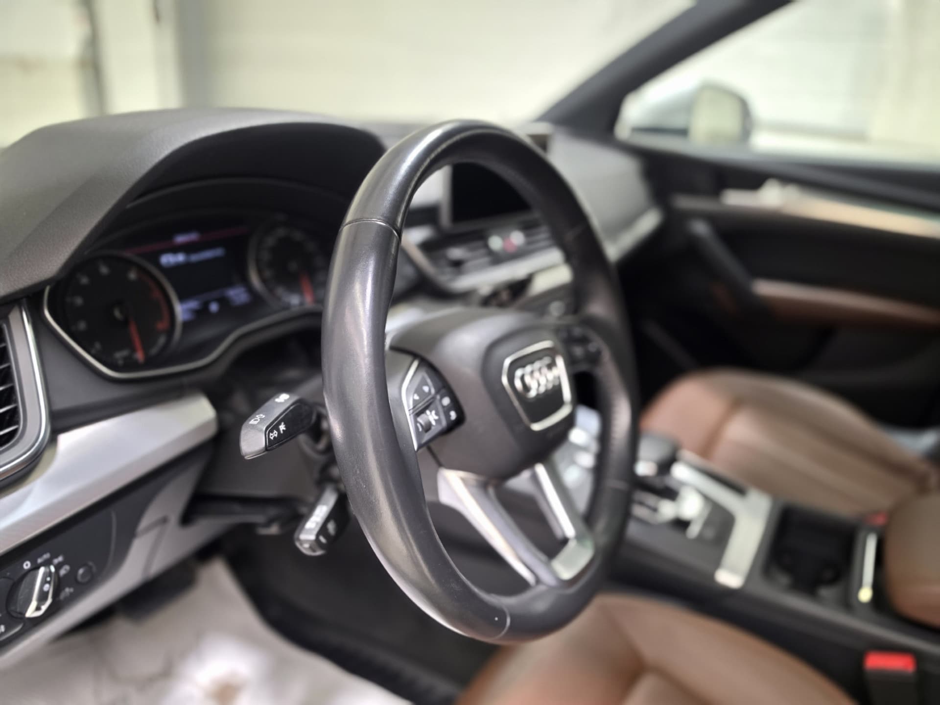 Audi Q5 PROGRESSIV 2018 — photo 13