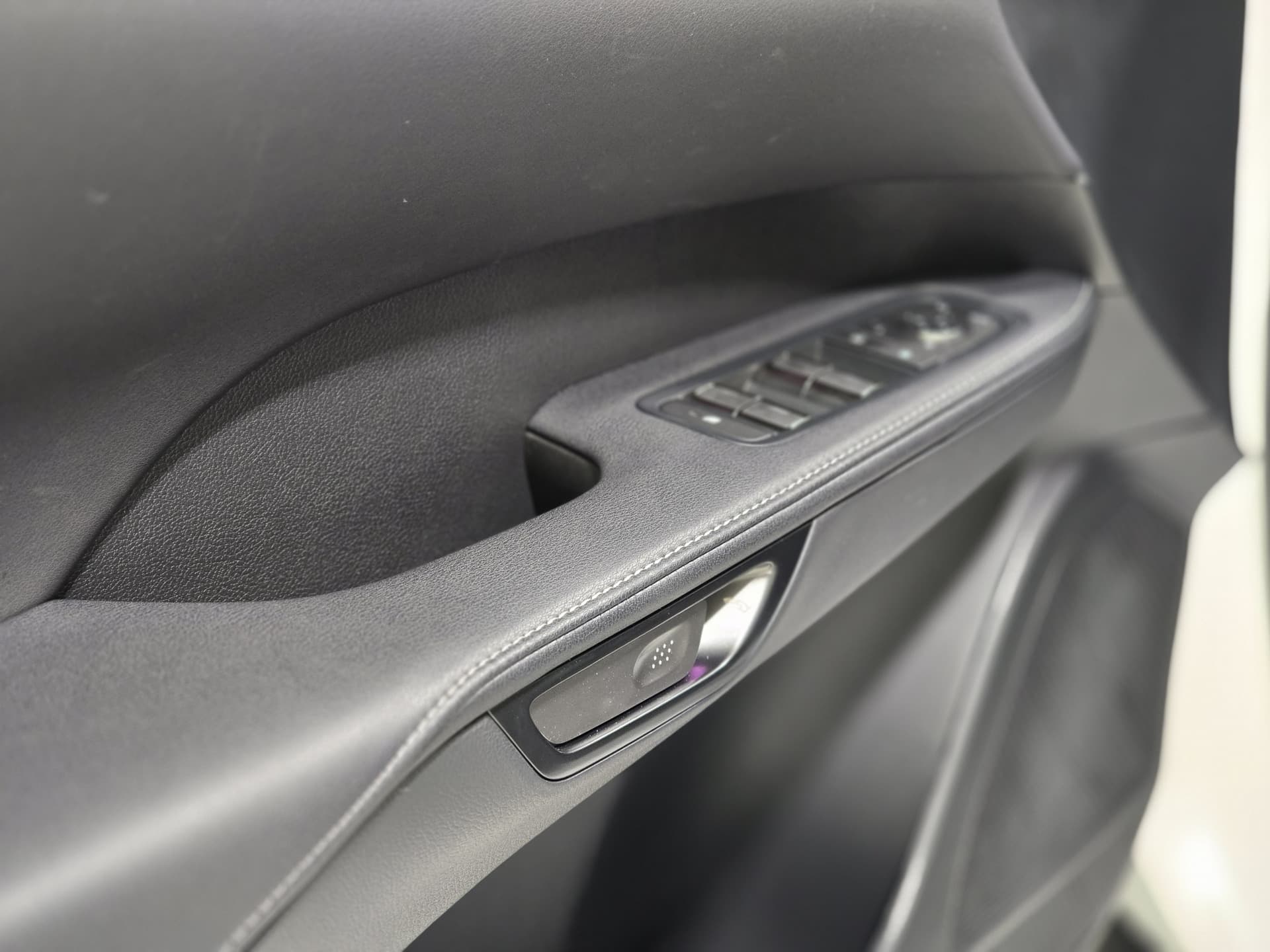 Lexus RX 350 Ultra Luxury 2024 — photo 6
