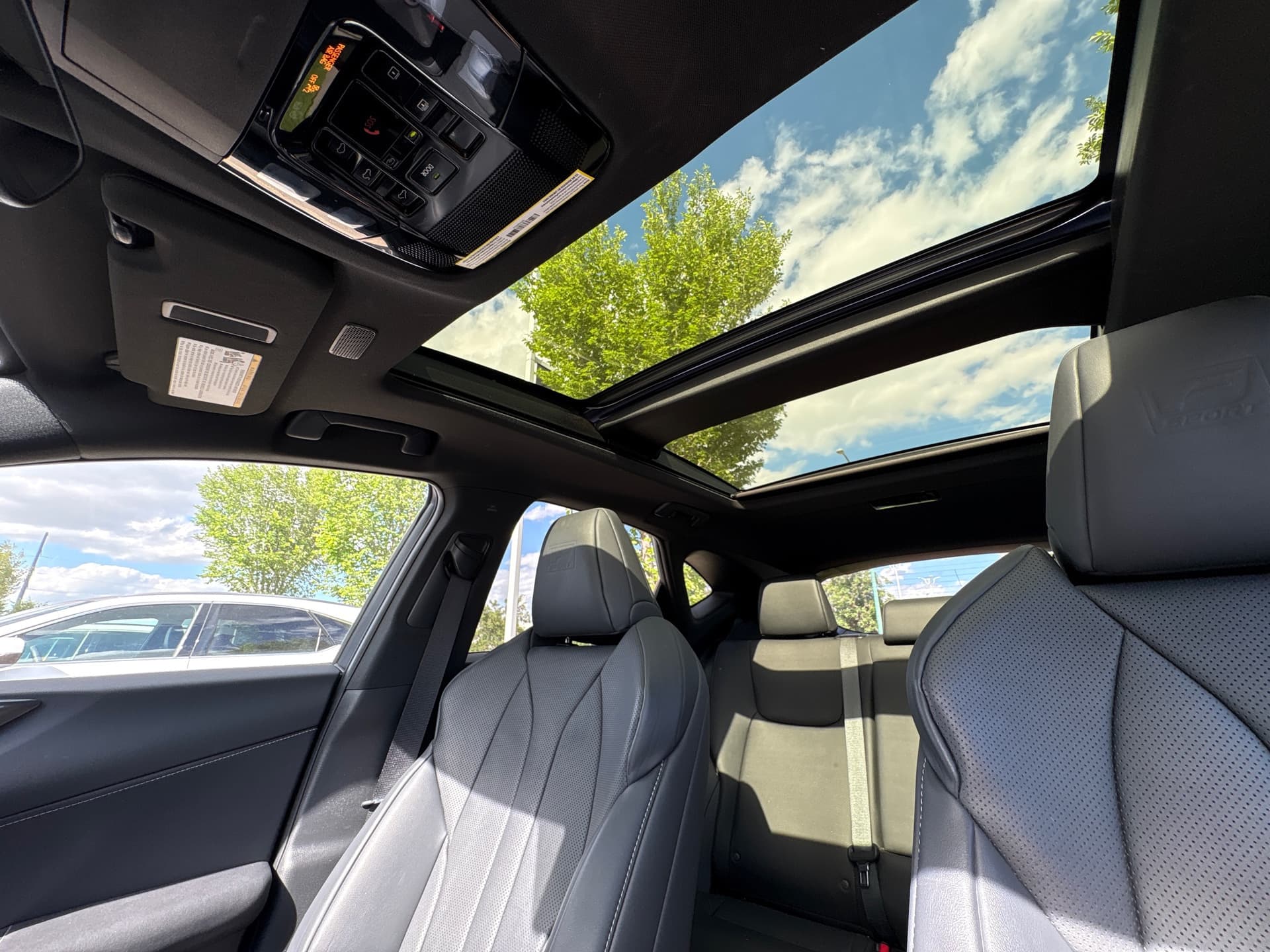 Lexus NX 350 F SPORT 2 2025 — photo 10