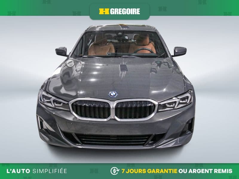 BMW 330 2024 — photo 3