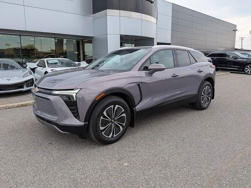 Chevrolet Blazer EV 2024 — photo 2