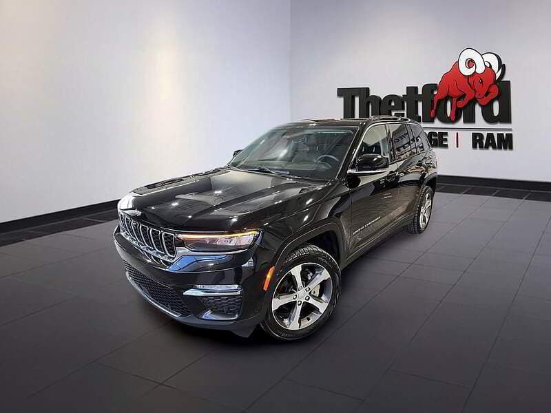 Jeep Grand Cherokee 2023 — photo 2