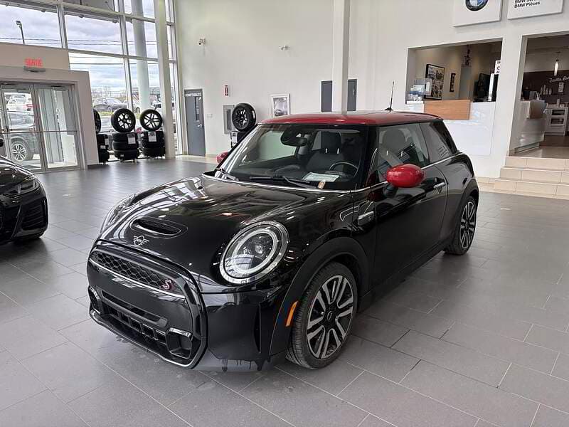 MINI 3 door 2022 — photo 2
