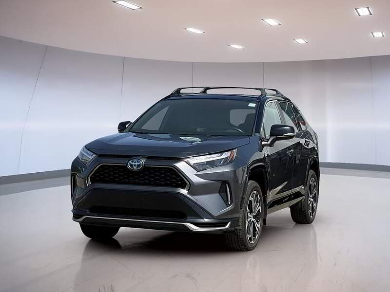 Toyota RAV4 Prime XSE 2023 — photo 2