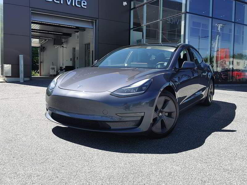 Tesla Model 3 2022 — photo 2