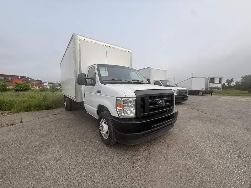 Ford E-series 2021 — photo 2