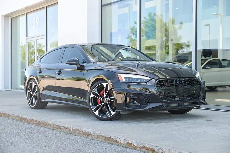Audi S5 2024 — photo 2
