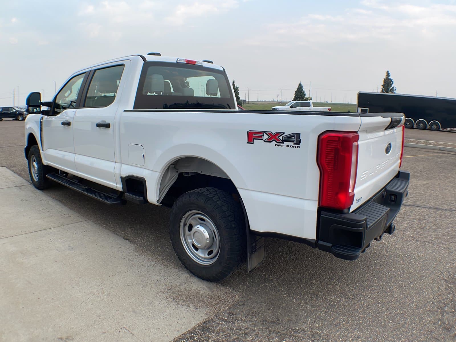 Ford Super Duty F-250 SRW 2023 — photo 4