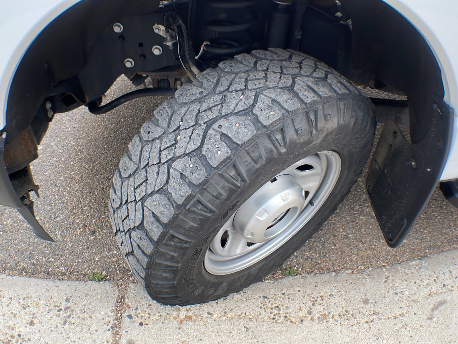 Ford Super Duty F-250 SRW 2023 — photo 11