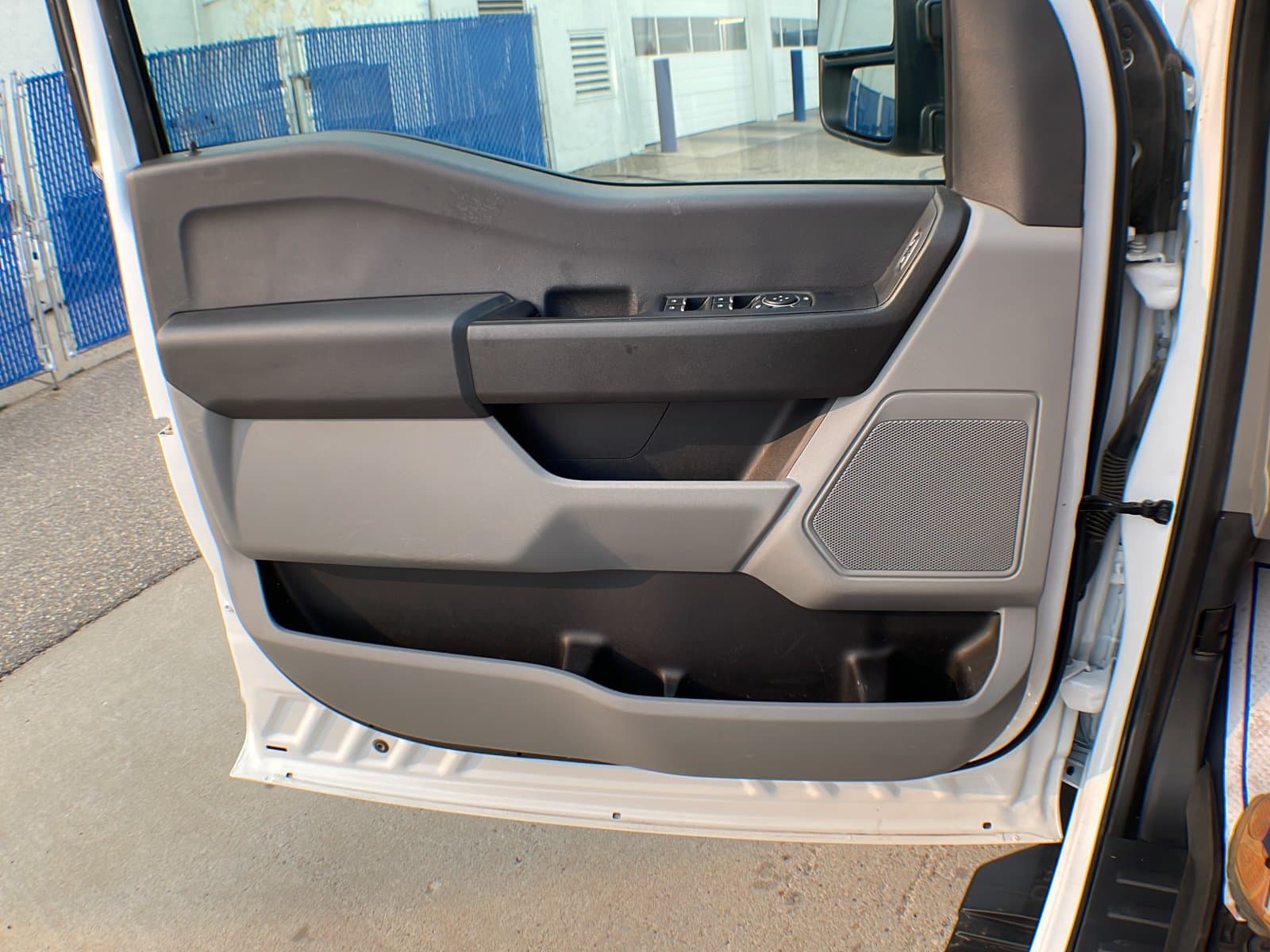 Ford Super Duty F-250 SRW 2023 — photo 19