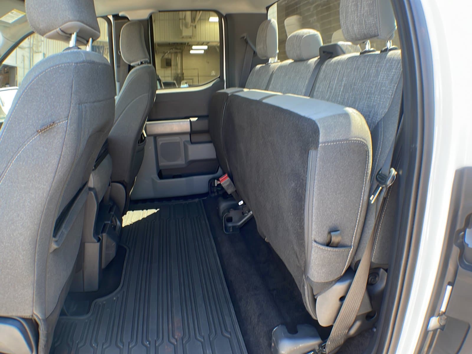 Ford F-150 2022 — photo 25