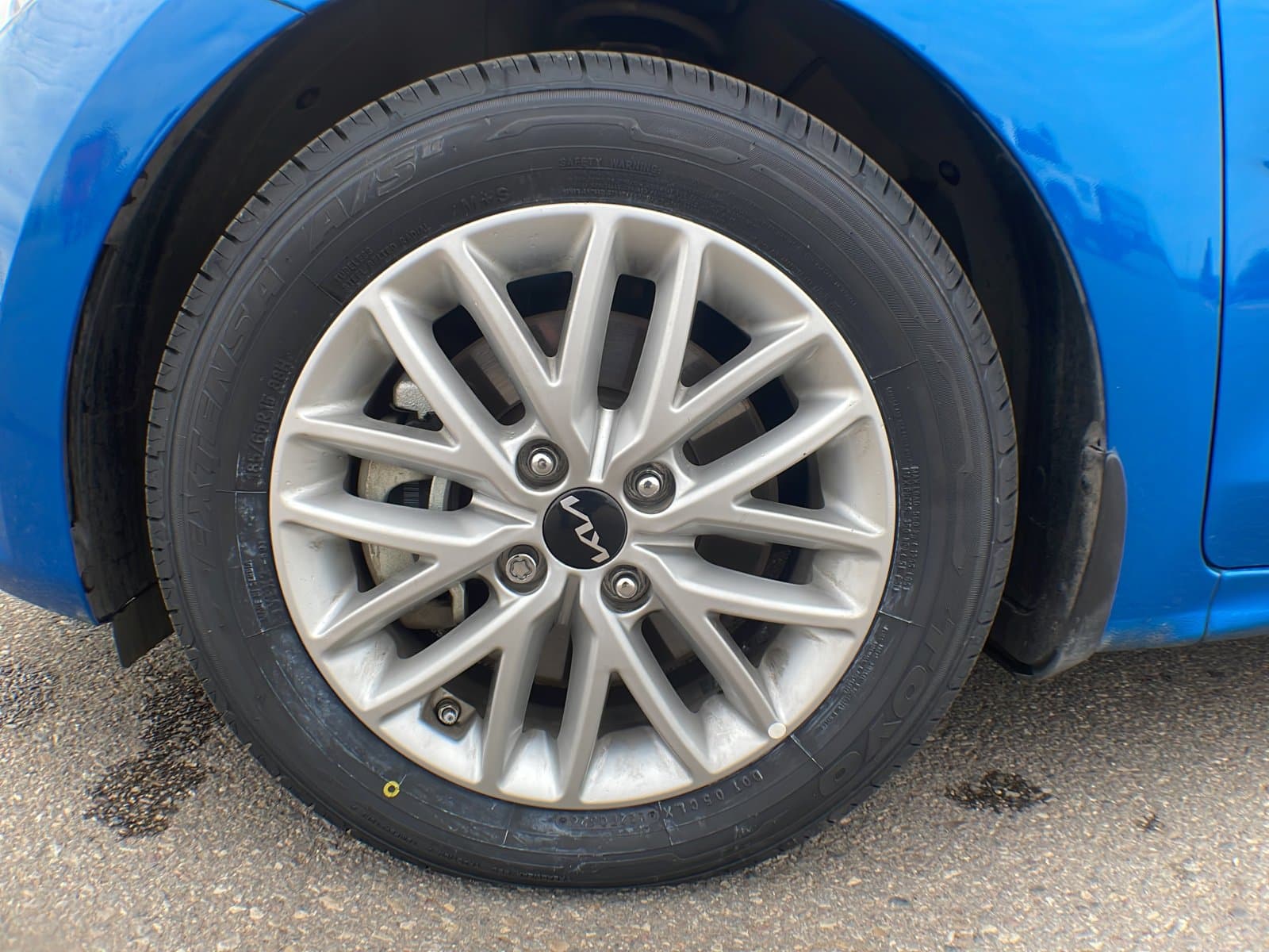 Kia Rio 5-door 2023 — photo 10