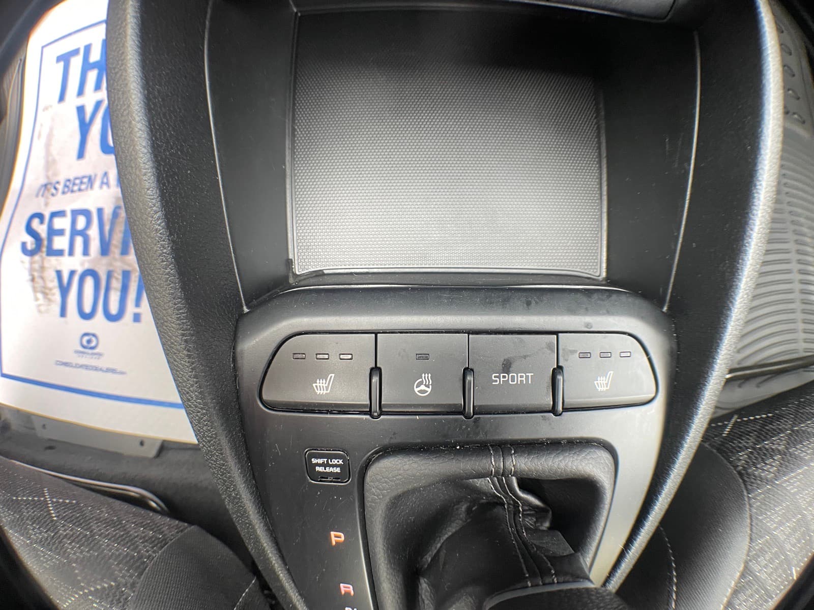 Kia Rio 5-door 2023 — photo 30