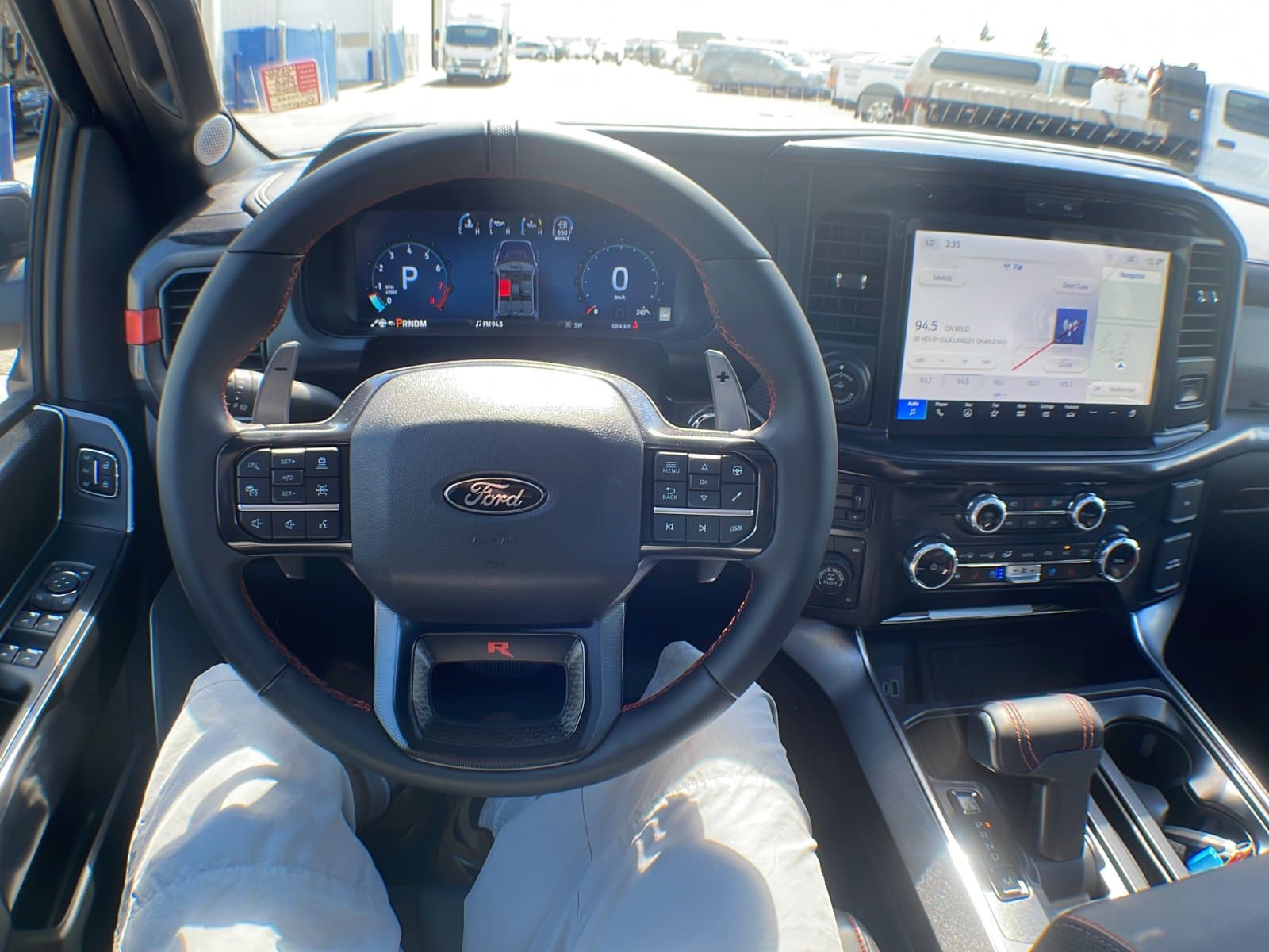 Ford F-150 2025 — photo 16