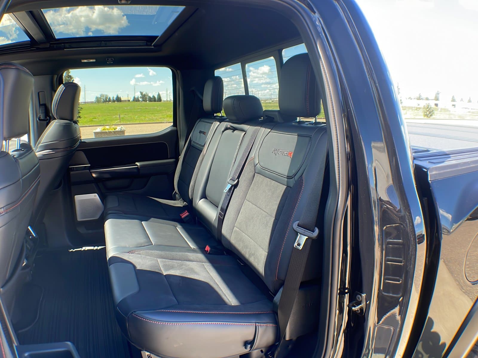 Ford F-150 2025 — photo 24