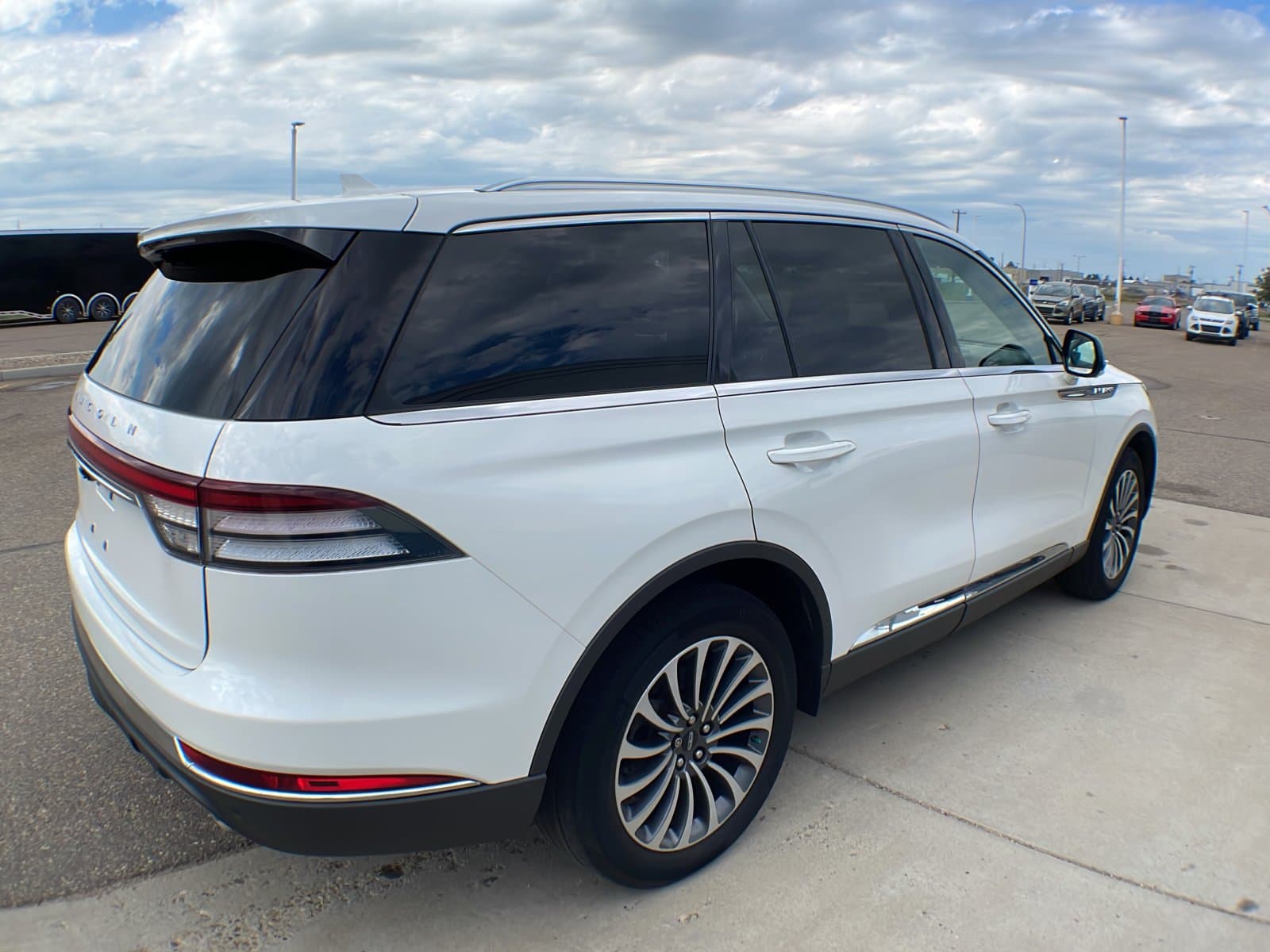 Lincoln Aviator 2022 — photo 6