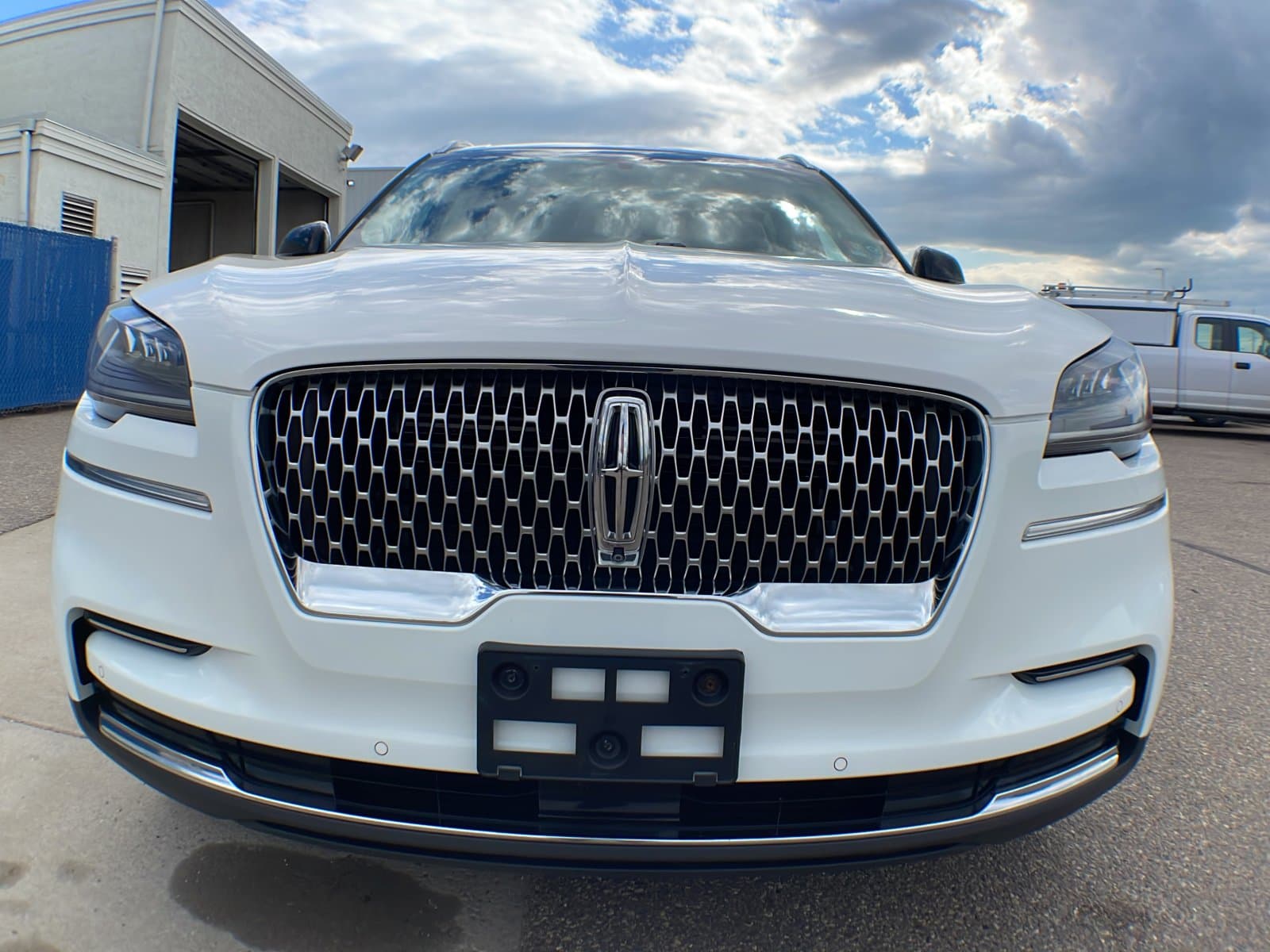 Lincoln Aviator 2022 — photo 15