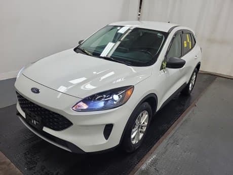 Ford Escape 2022 Star White Metallic Tri-Coat à vendre à Medicine Hat