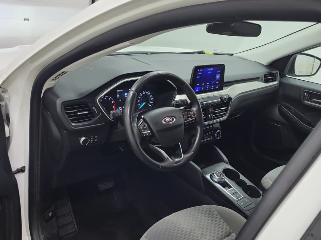 Ford Escape 2022 — photo 10