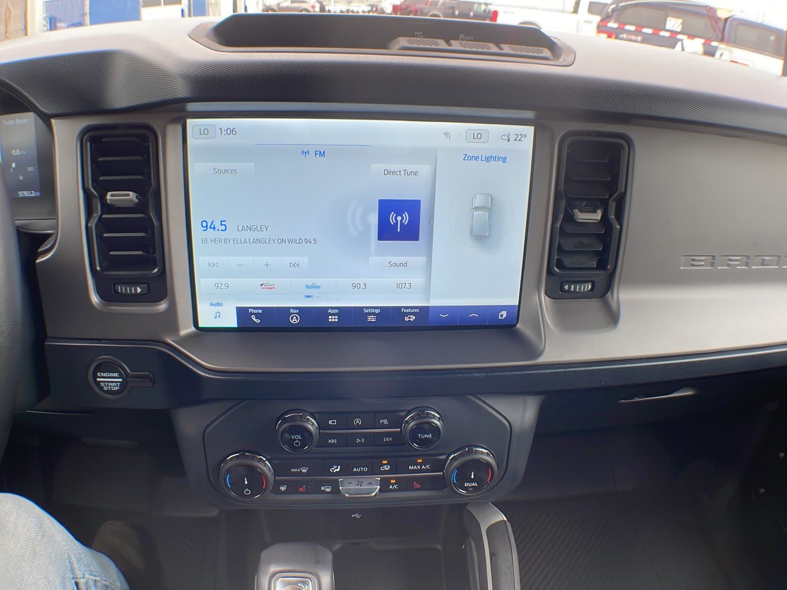 Ford Bronco 2022 — photo 18